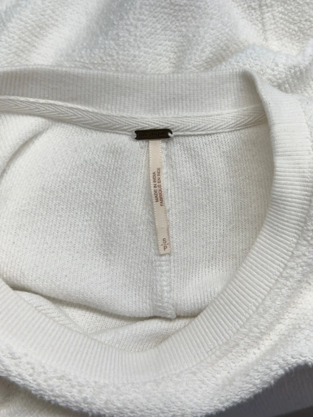Free People White Balloon Sleeve Cropped Sweatshirt Raw Hem Pullover Top Small